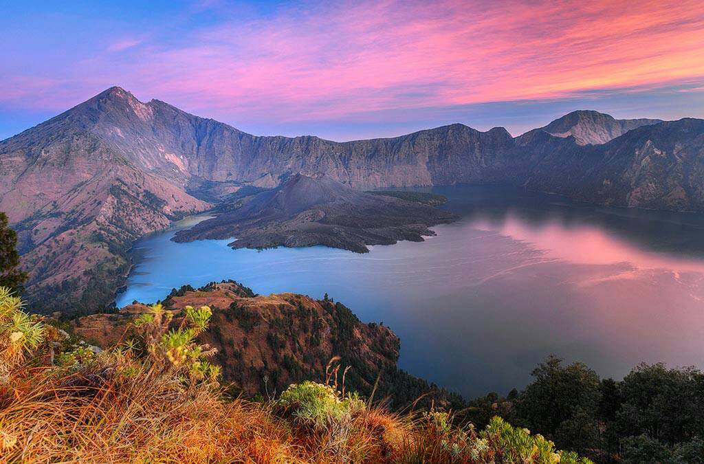 Mt Rinjani (Indonesia)