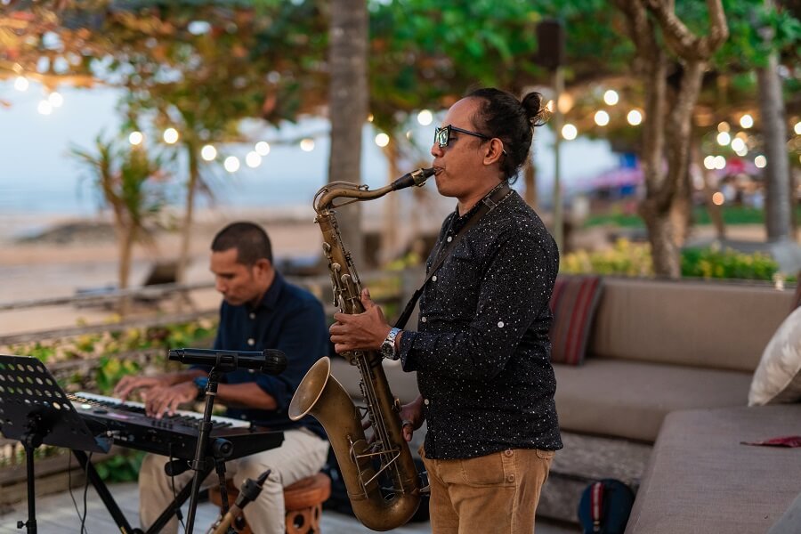 Sizzling Jazz & Barbecue Extravaganza at Pier Eight Restaurant