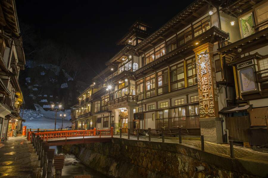 Discovering Japan: A Journey Through Traditional and Contemporary Culture