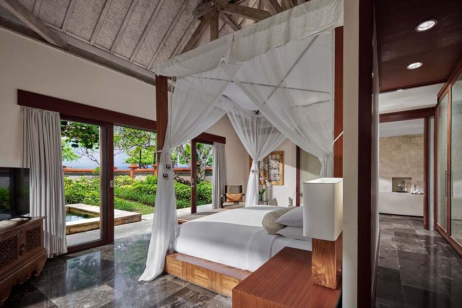 Indonesia’s Most Luxurious Resorts & Hotels