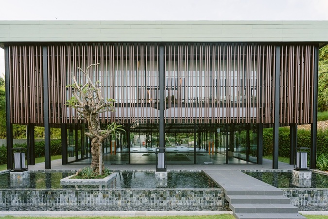 The REVĪVŌ Wellness Resort: Where Tradition Meets Technology for Holistic Transformation