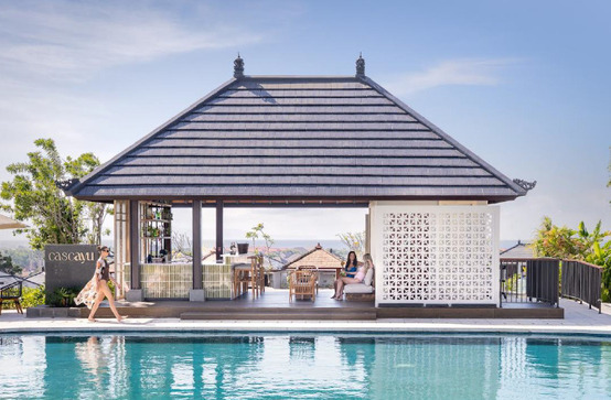 SIP, Swim and Savor at Cascayu